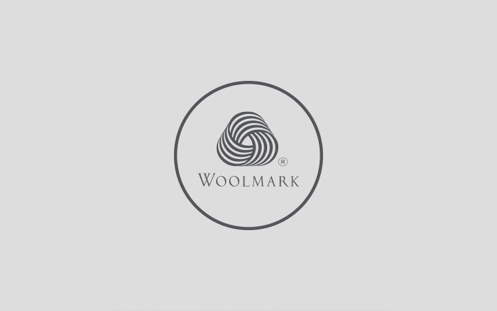 Dünyanın en saf yünü Woolmark® doğal yapısı sayesinde nefes alır, kalp ritmini rahatlatır ve vücut sıcaklığını dengeler.